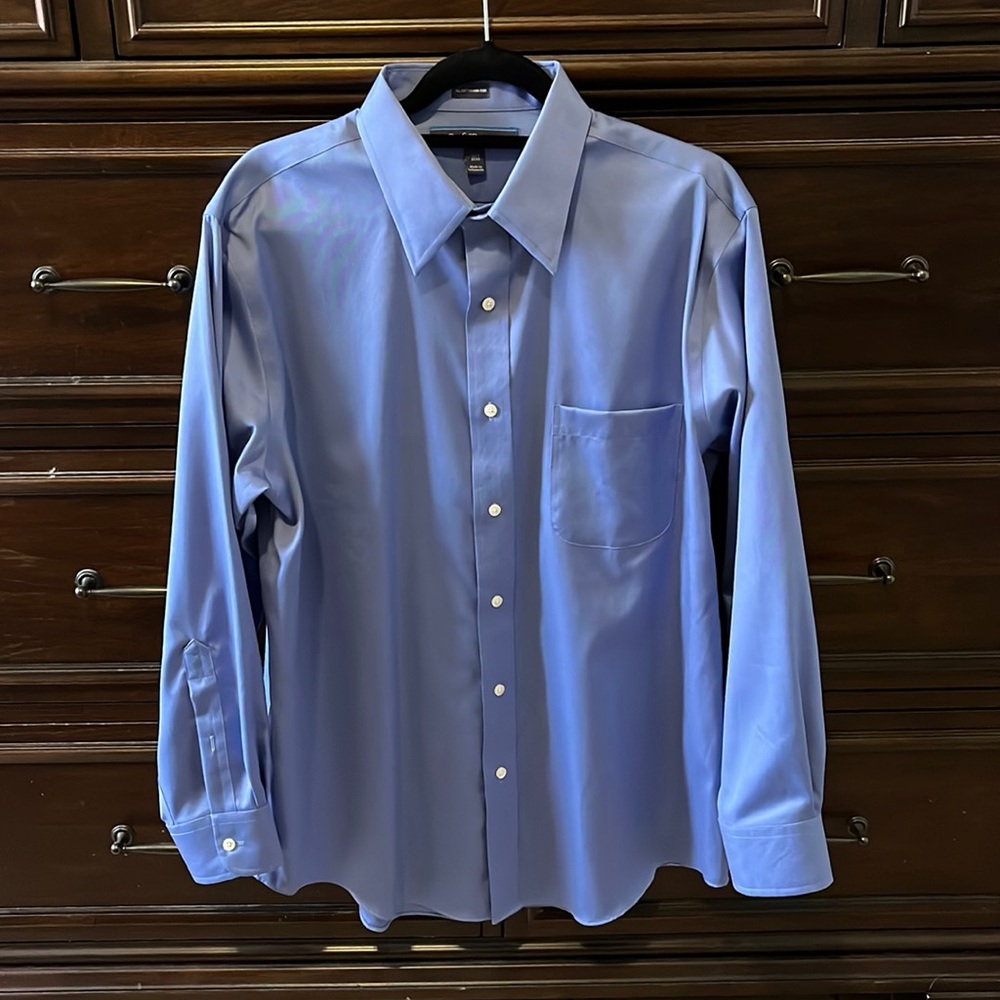 Button up men’s dress shirt